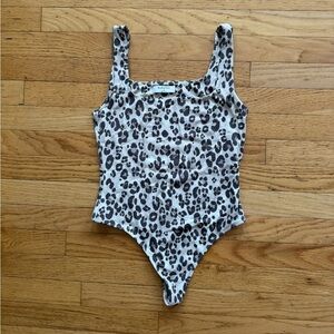 Aritzia Babaton Bodysuit
